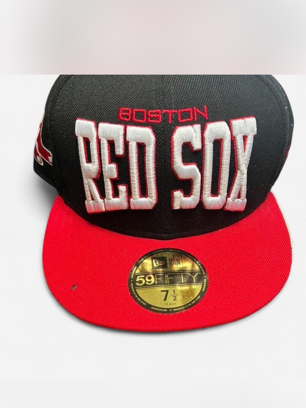 Boston RedSox New Era 59FIFTY fitted hat size 7 1/2 (59.6cm) NWT